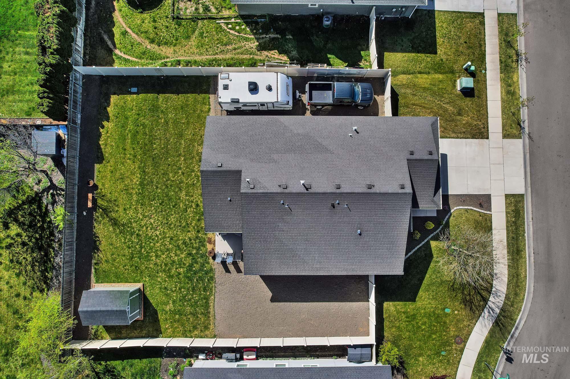 8293 E Copenhaver St, Nampa, Idaho 83687, 3 Bedrooms, 2 Bathrooms, Residential For Sale, Price $400,000, 98991607