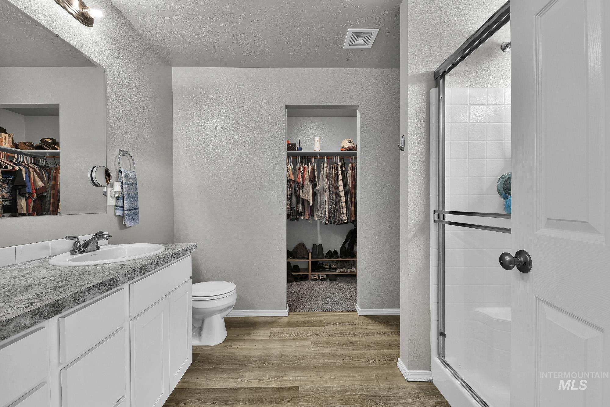 8293 E Copenhaver St, Nampa, Idaho 83687, 3 Bedrooms, 2 Bathrooms, Residential For Sale, Price $400,000, 98991607