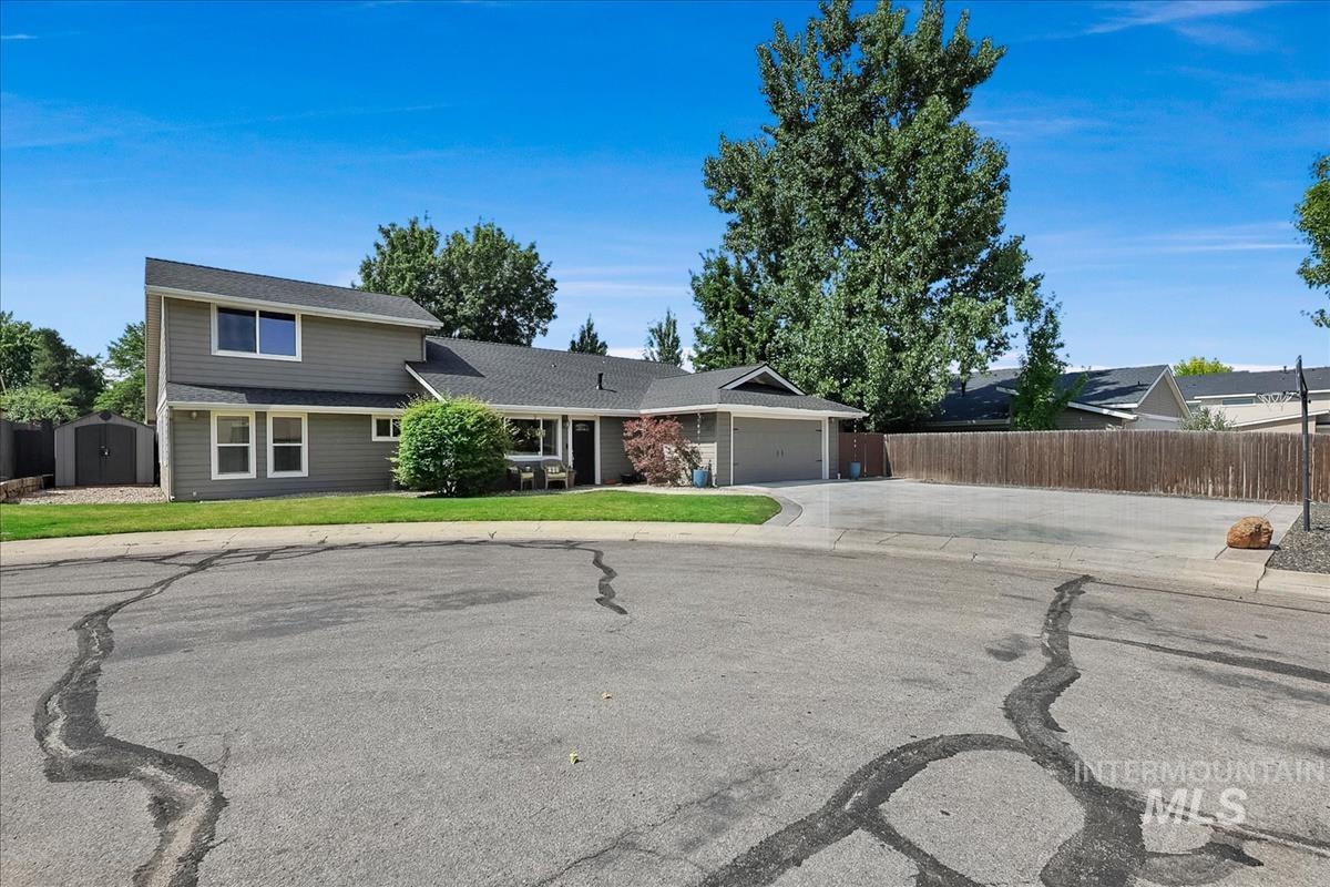 171 E Northview Dr, Eagle, Idaho 83616, 6 Bedrooms, 4 Bathrooms, Residential For Sale, Price $714,990,MLS 98991609