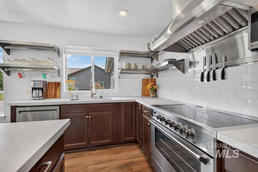 1023 Kaitlyn Loop, McCall, Idaho 83638, 3 Bedrooms, 2 Bathrooms, Residential For Sale, Price $749,000,MLS 98991611