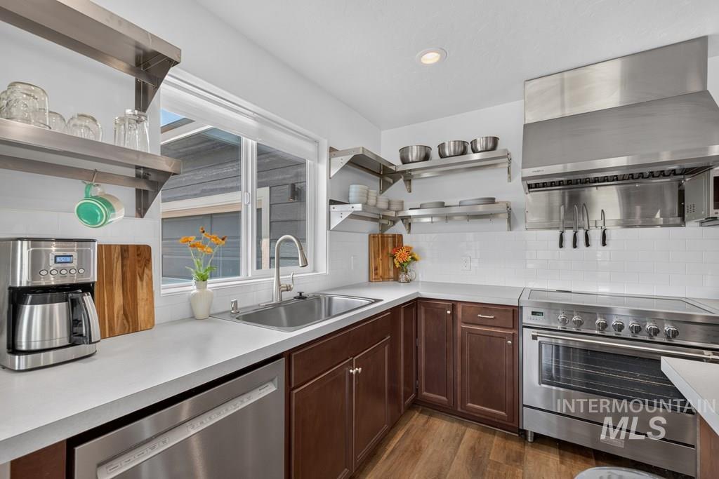 1023 Kaitlyn Loop, McCall, Idaho 83638, 3 Bedrooms, 2 Bathrooms, Residential For Sale, Price $749,000,MLS 98991611