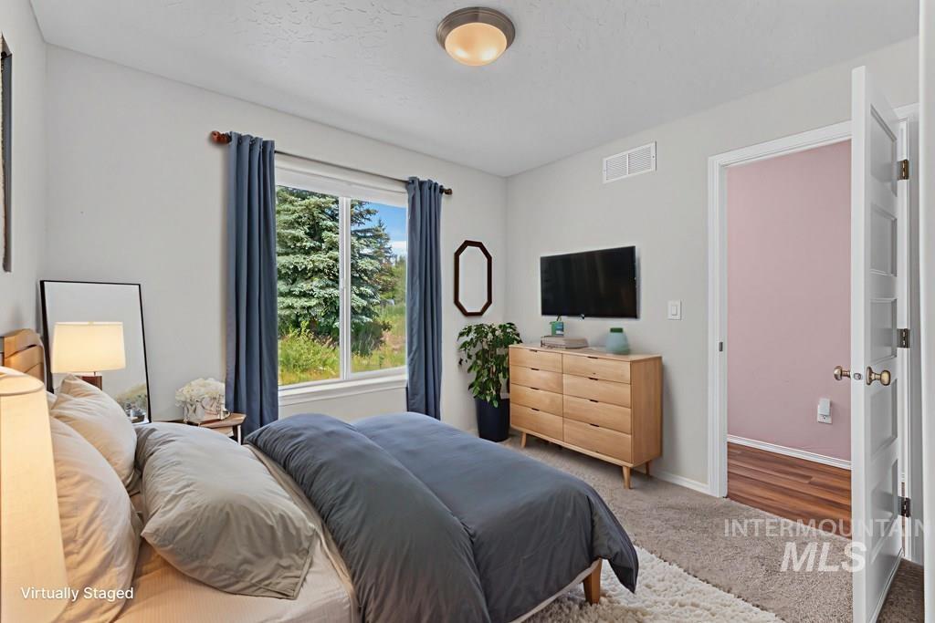 1023 Kaitlyn Loop, McCall, Idaho 83638, 3 Bedrooms, 2 Bathrooms, Residential For Sale, Price $749,000,MLS 98991611