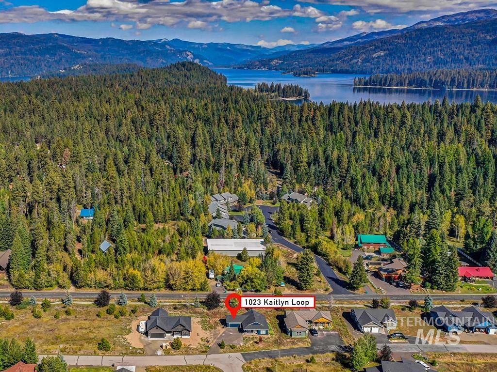 1023 Kaitlyn Loop, McCall, Idaho 83638, 3 Bedrooms, 2 Bathrooms, Residential For Sale, Price $749,000,MLS 98991611