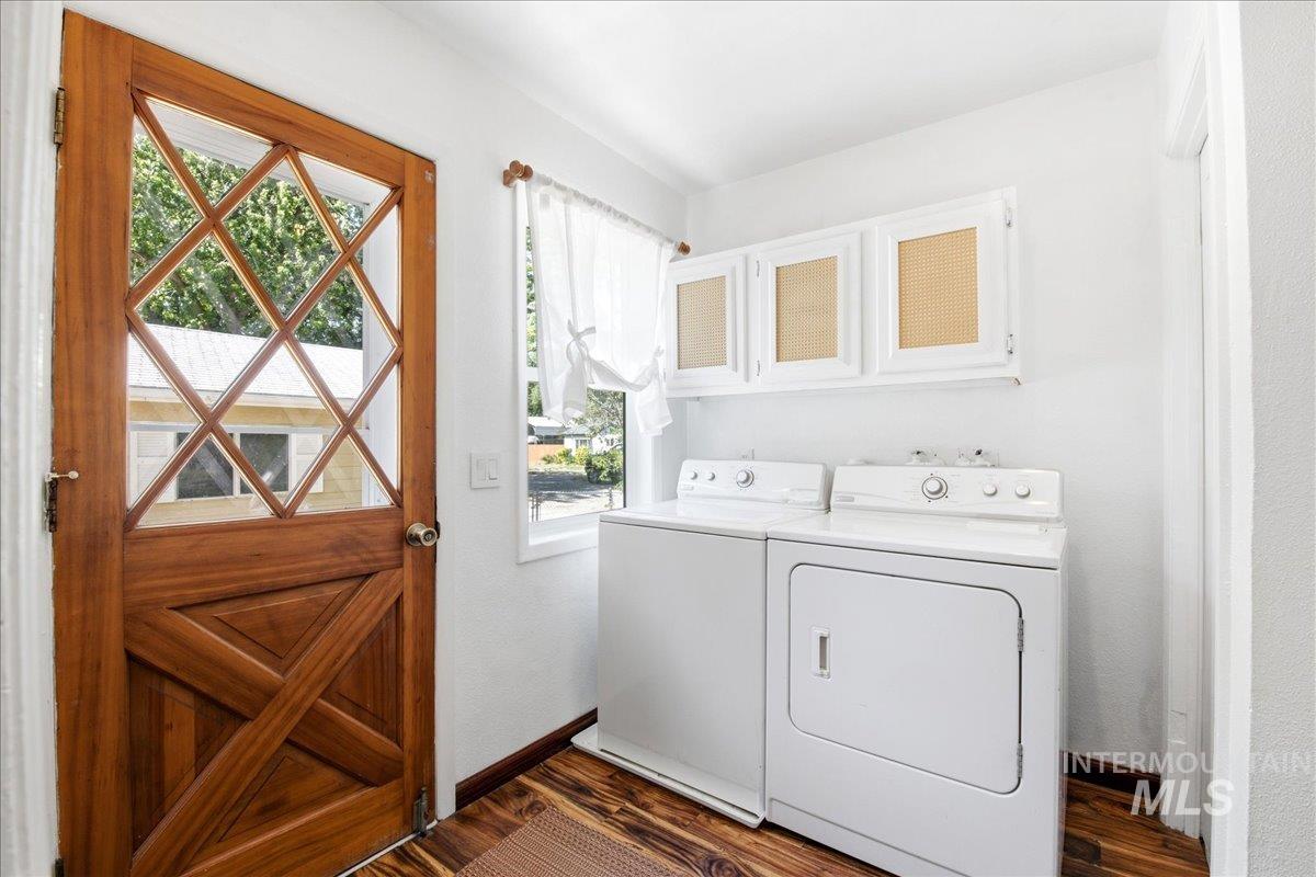 5519 W Grover Street, Boise, Idaho 83705, 3 Bedrooms, 1 Bathroom, Residential For Sale, Price $424,000,MLS 98991613