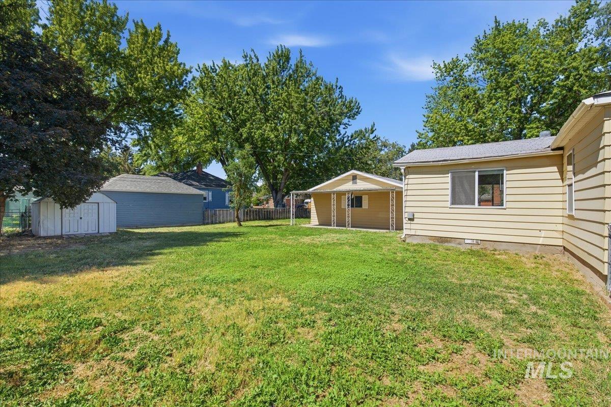 5519 W Grover Street, Boise, Idaho 83705, 3 Bedrooms, 1 Bathroom, Residential For Sale, Price $424,000,MLS 98991613