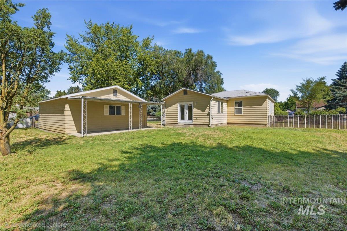 5519 W Grover Street, Boise, Idaho 83705, 3 Bedrooms, 1 Bathroom, Residential For Sale, Price $424,000,MLS 98991613