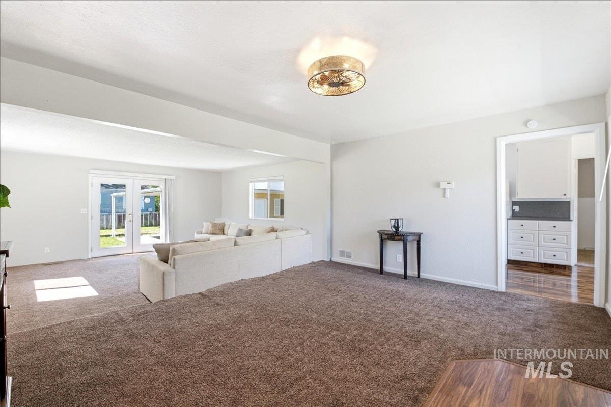 5519 W Grover Street, Boise, Idaho 83705, 3 Bedrooms, 1 Bathroom, Residential For Sale, Price $424,000,MLS 98991613