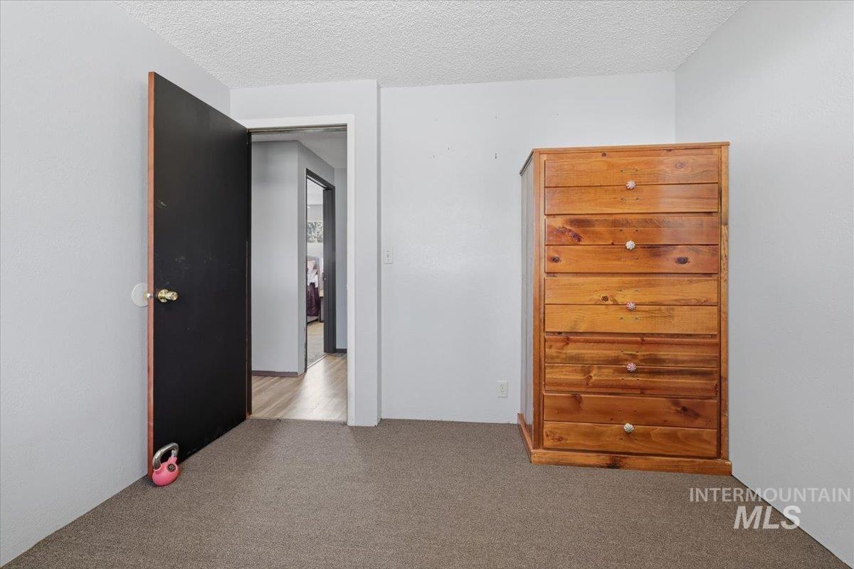 8734 Austin, Garden City, Idaho 83714, 3 Bedrooms, 1 Bathroom, Residential For Sale, Price $390,000,MLS 98991615