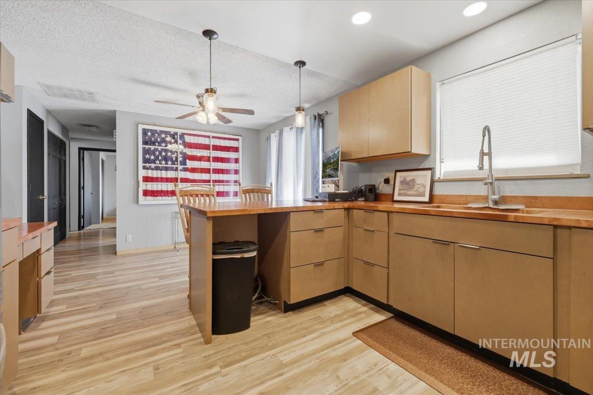 8734 Austin, Garden City, Idaho 83714, 3 Bedrooms, 1 Bathroom, Residential For Sale, Price $390,000,MLS 98991615
