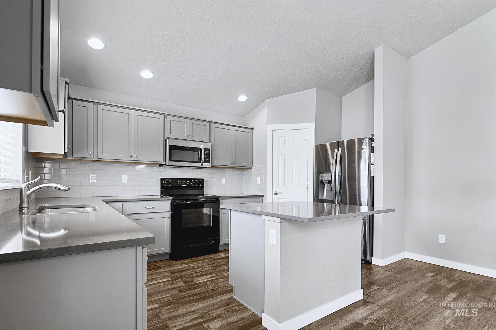 11306 W Continuo St, Nampa, Idaho 83651, 4 Bedrooms, 2 Bathrooms, Residential For Sale, Price $469,900,MLS 98991616