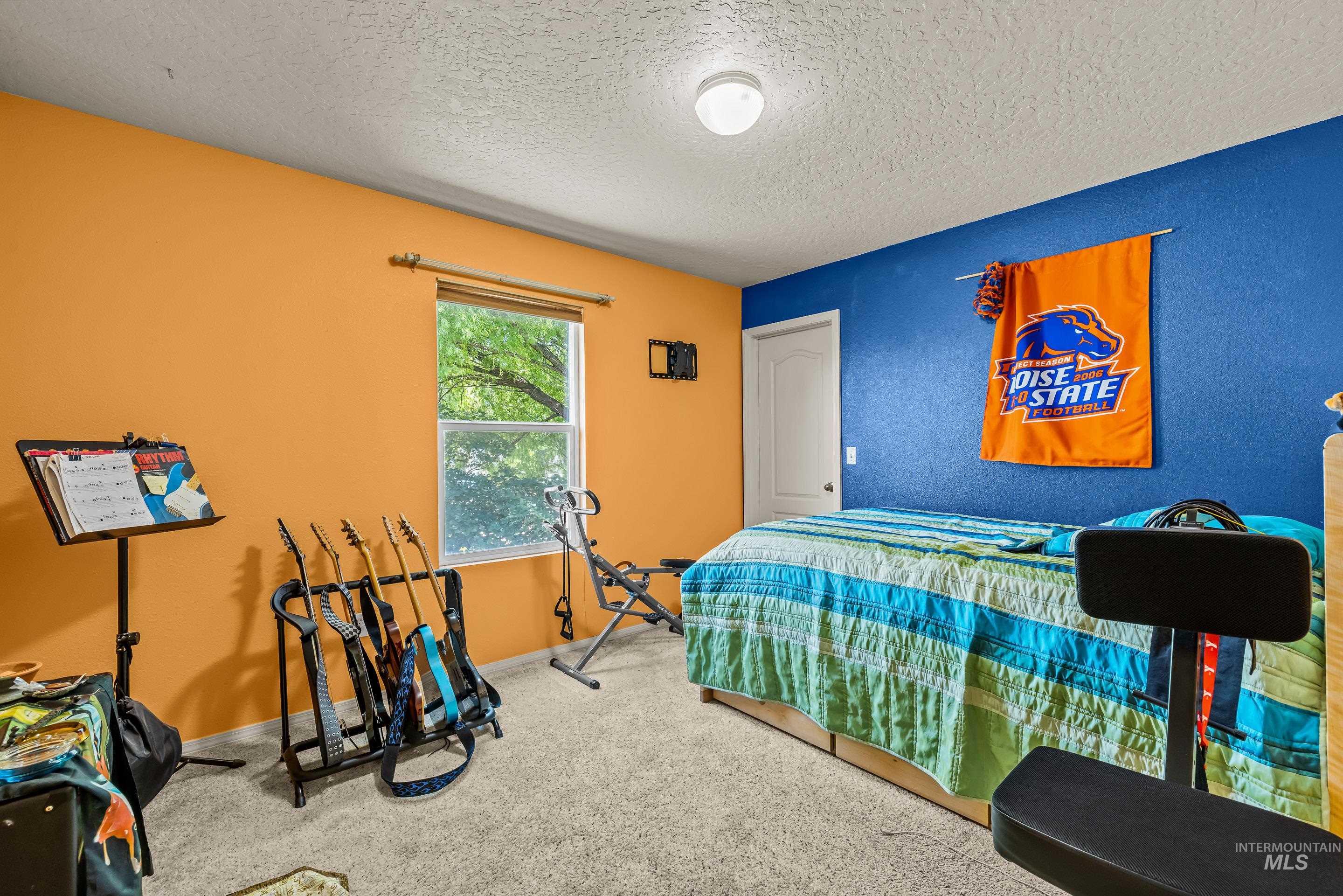 3209 Central Park Ct, Caldwell, Idaho 83605, 3 Bedrooms, 2.5 Bathrooms, Residential For Sale, Price $395,000,MLS 98991617