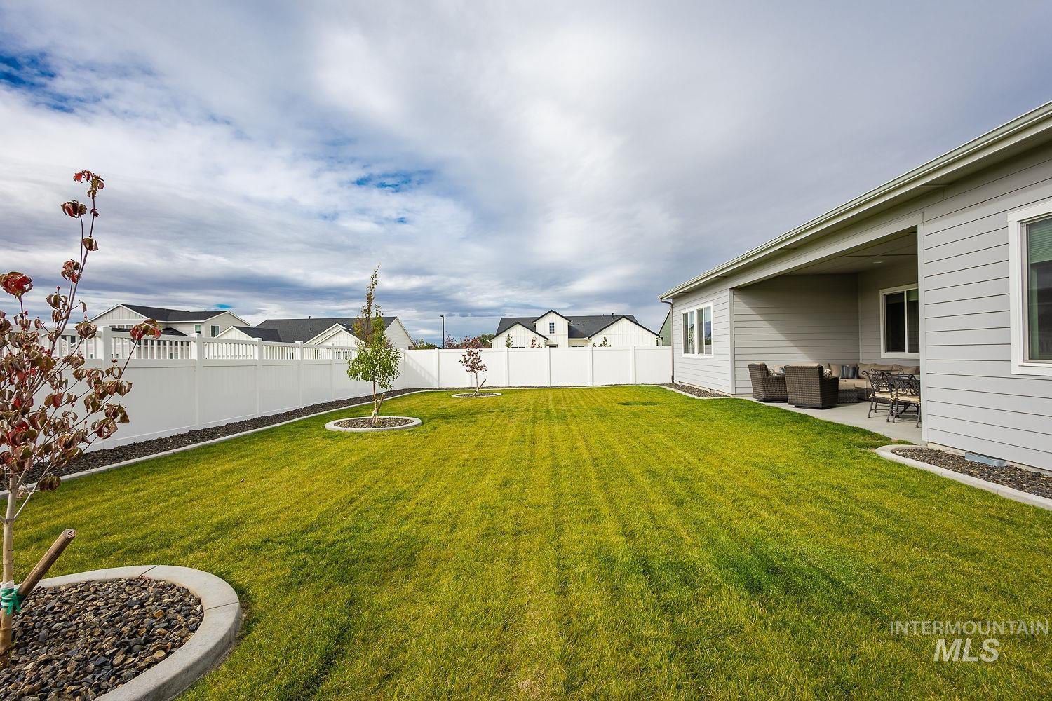 14715 Port Royal St, Caldwell, Idaho 83607, 3 Bedrooms, 2.5 Bathrooms, Residential For Sale, Price $569,900,MLS 98991618
