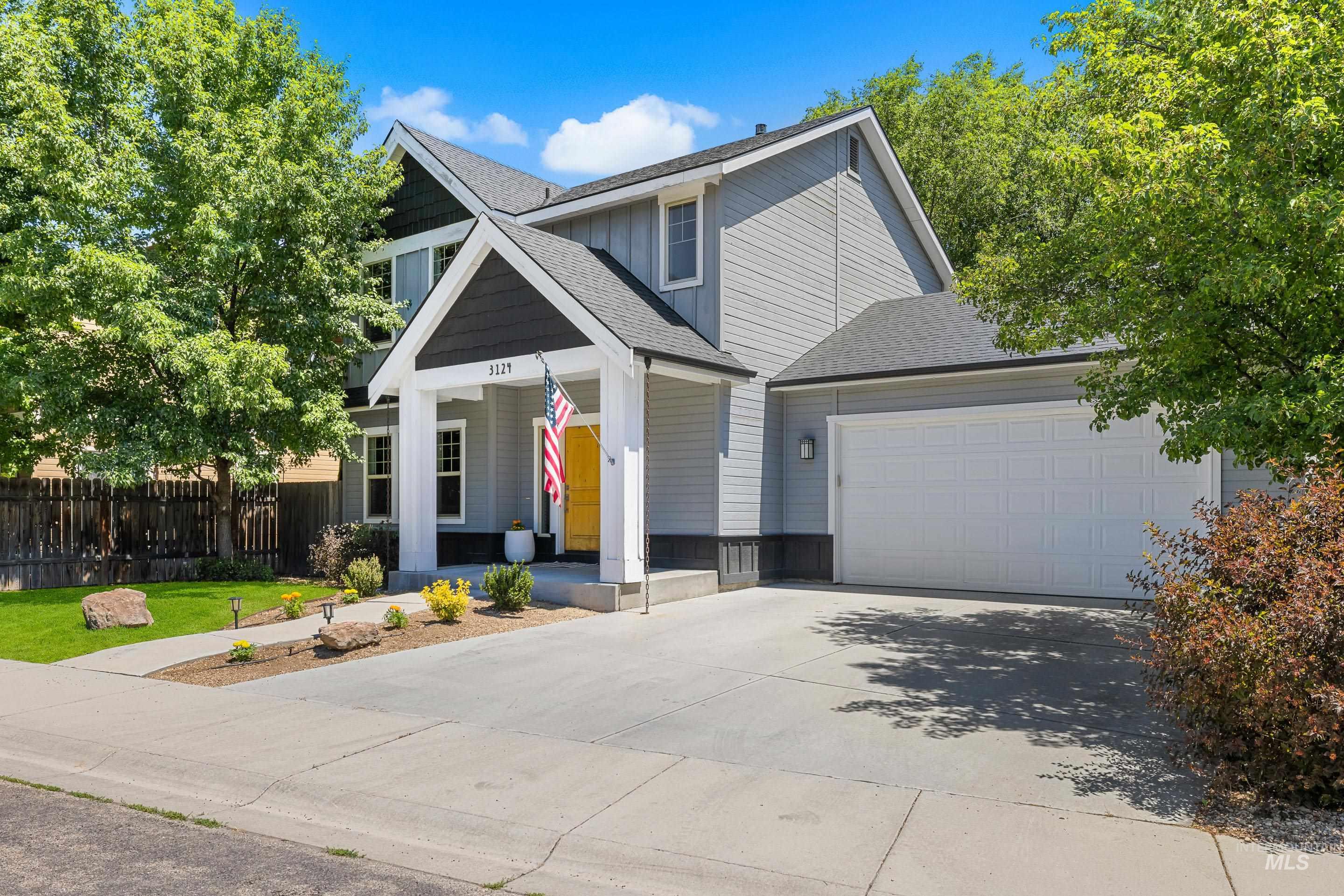 3124 S Skene Ave, Boise, Idaho 83705, 3 Bedrooms, 2.5 Bathrooms, Residential For Sale, Price $499,000,MLS 98991619
