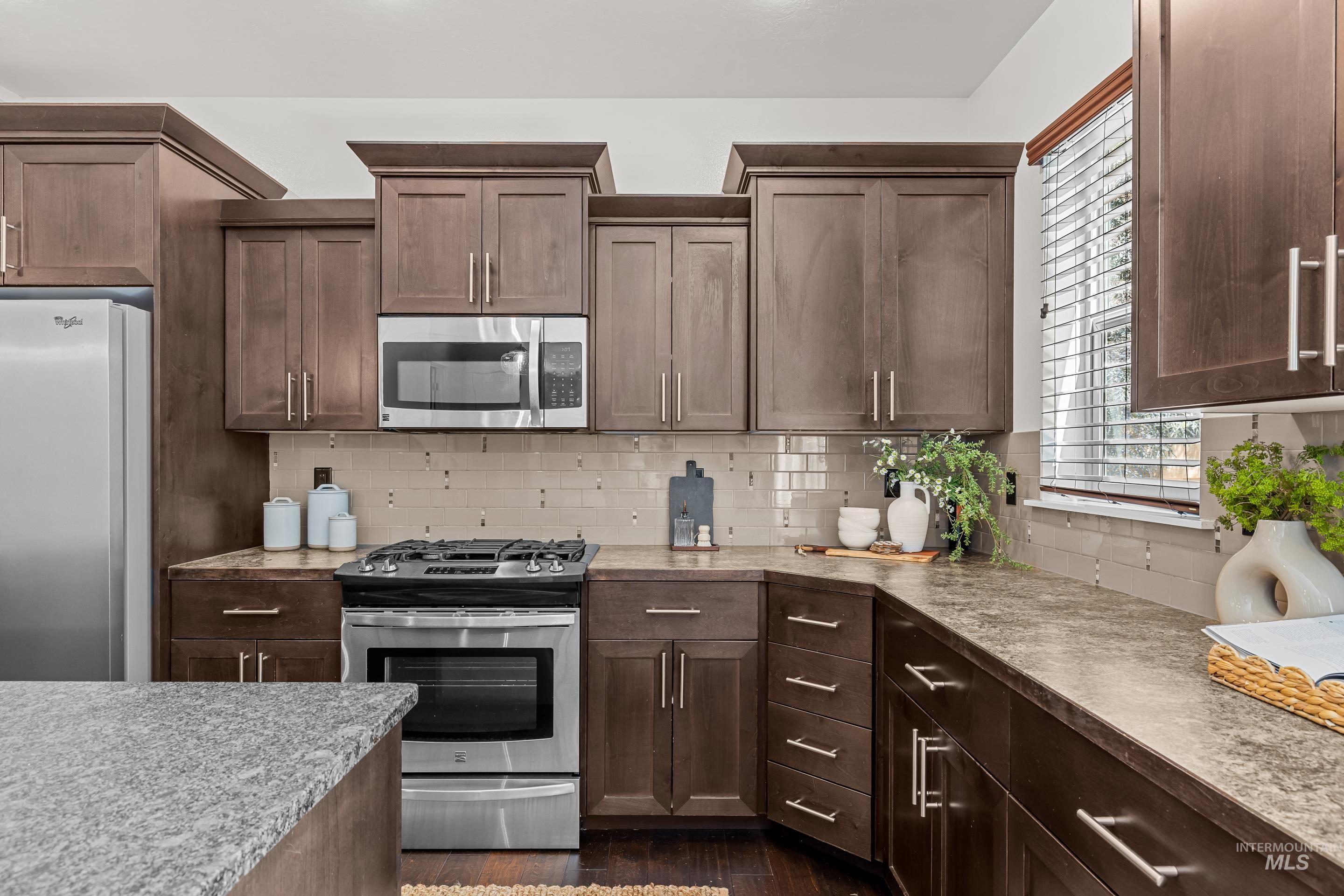 3124 S Skene Ave, Boise, Idaho 83705, 3 Bedrooms, 2.5 Bathrooms, Residential For Sale, Price $499,000,MLS 98991619