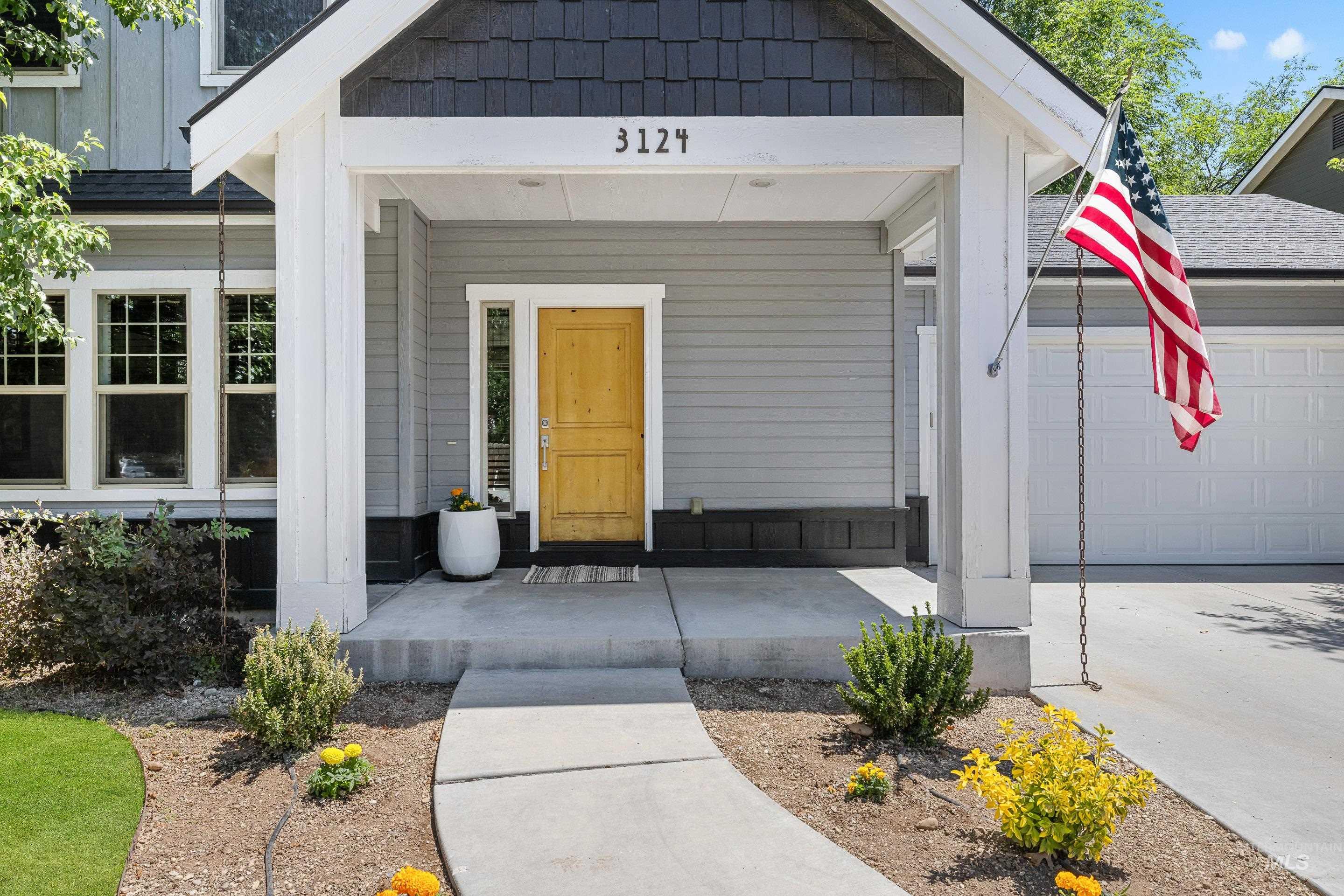 3124 S Skene Ave, Boise, Idaho 83705, 3 Bedrooms, 2.5 Bathrooms, Residential For Sale, Price $499,000,MLS 98991619