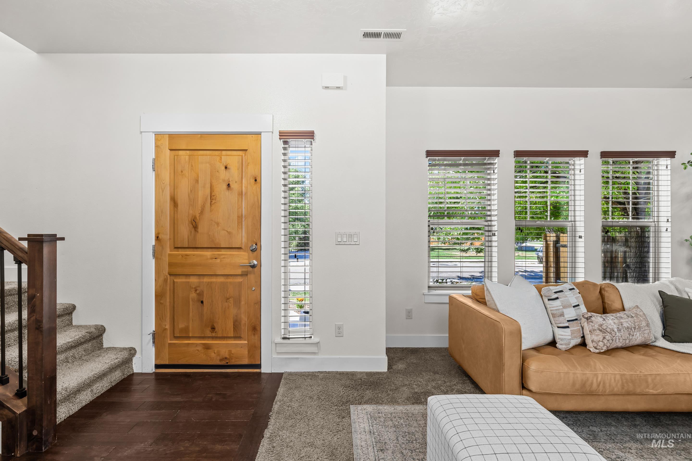 3124 S Skene Ave, Boise, Idaho 83705, 3 Bedrooms, 2.5 Bathrooms, Residential For Sale, Price $499,000,MLS 98991619
