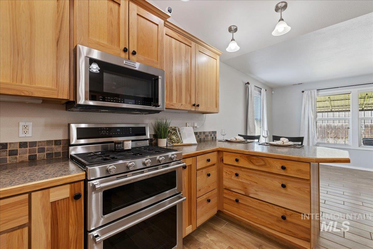 716 Teton Dr., Nampa, Idaho 83686, 3 Bedrooms, 2 Bathrooms, Residential For Sale, Price $399,000,MLS 98991620