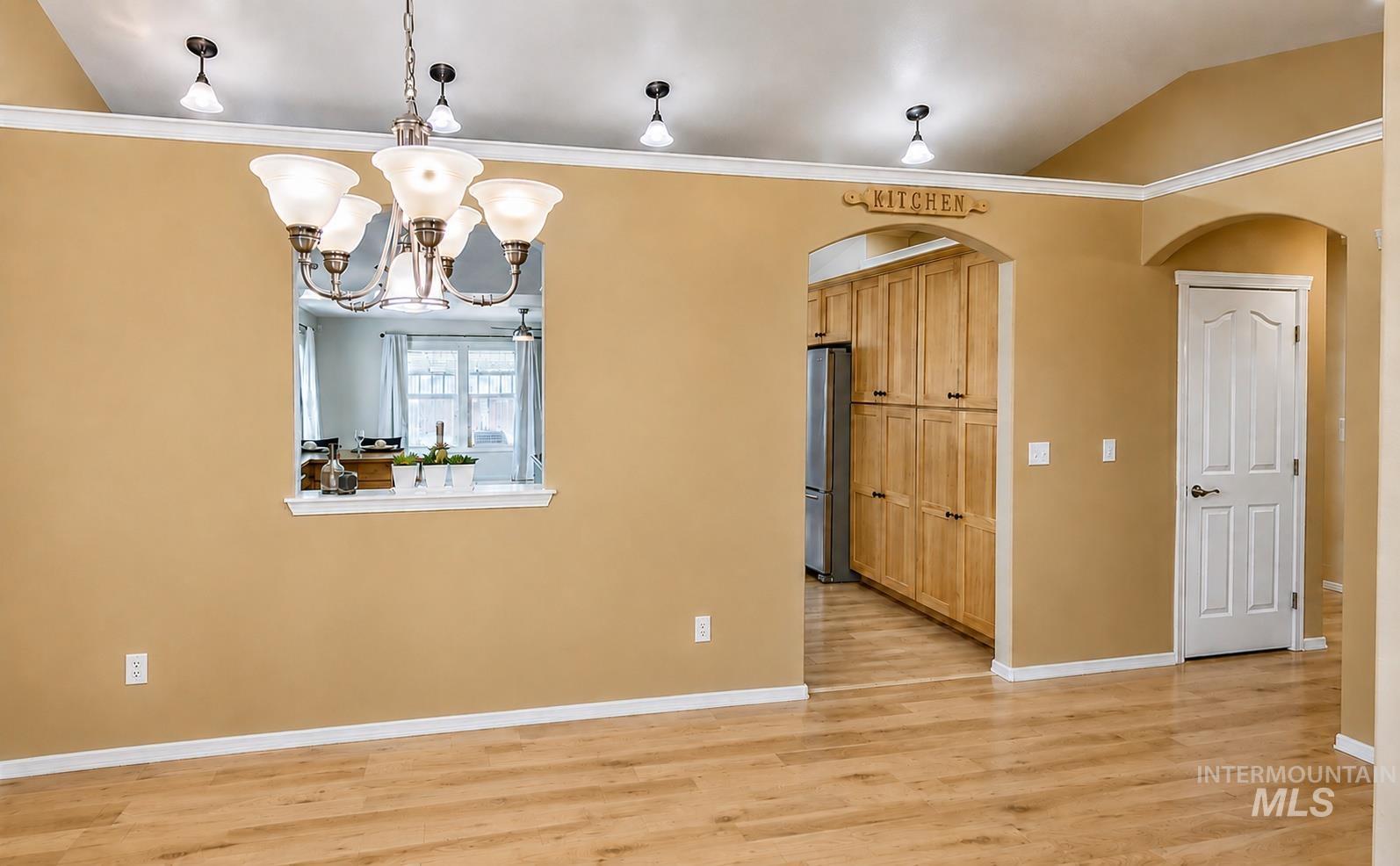 716 Teton Dr., Nampa, Idaho 83686, 3 Bedrooms, 2 Bathrooms, Residential For Sale, Price $399,000,MLS 98991620