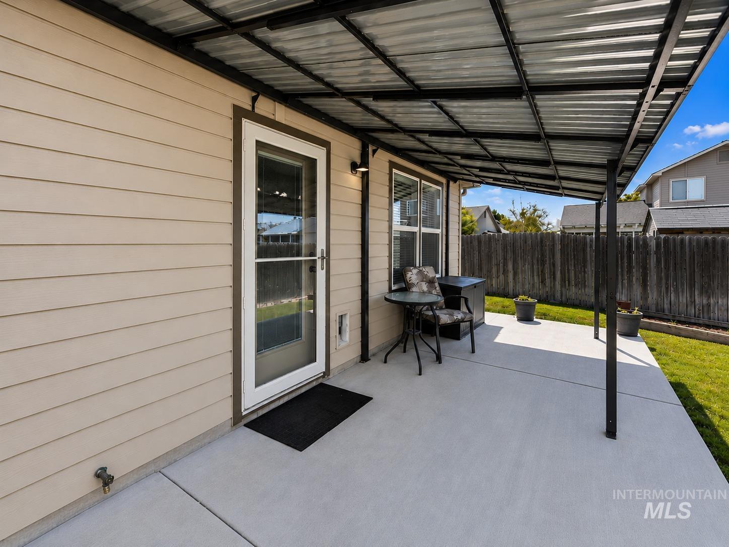 716 Teton Dr., Nampa, Idaho 83686, 3 Bedrooms, 2 Bathrooms, Residential For Sale, Price $399,000,MLS 98991620