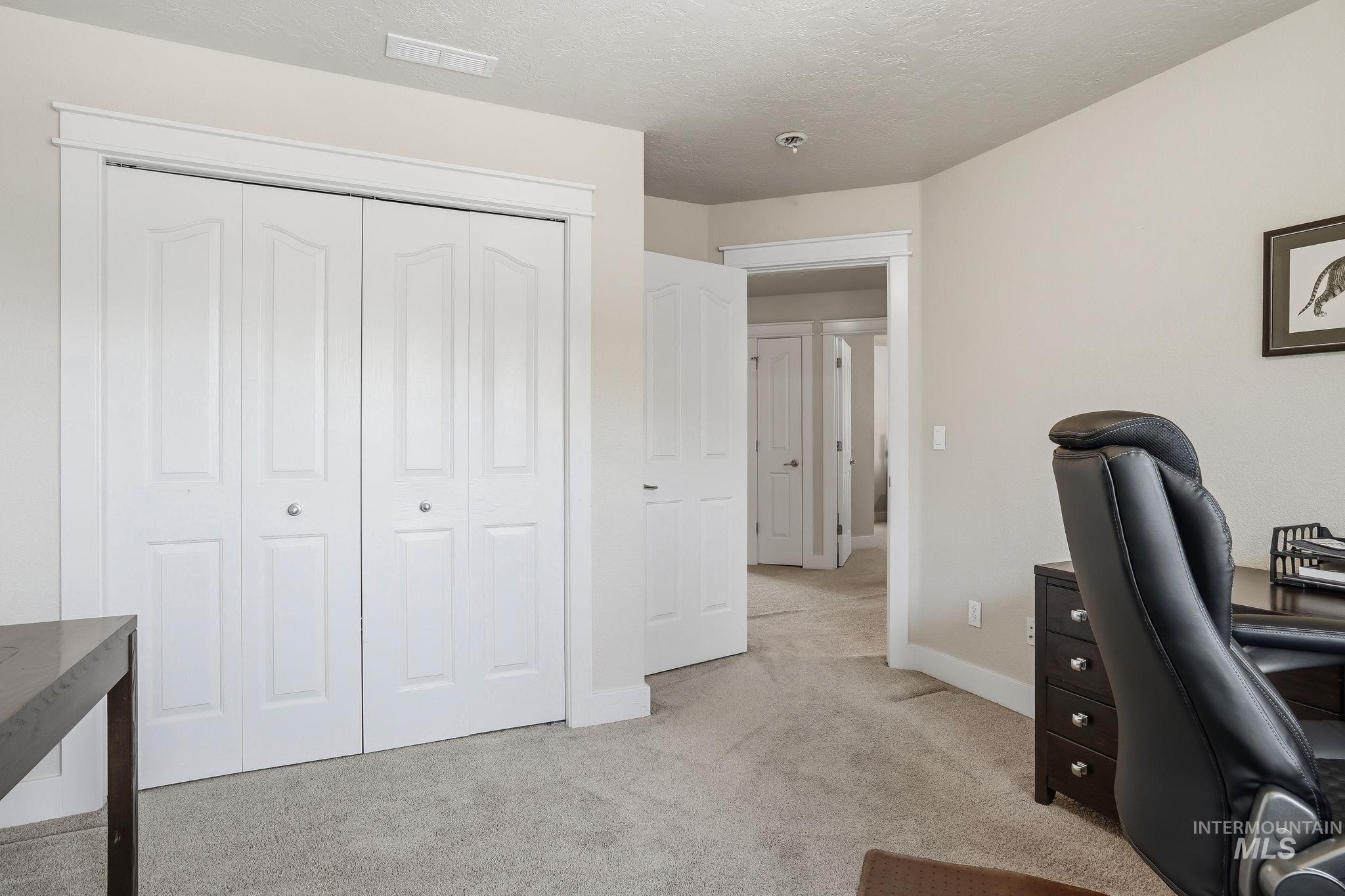 5403 S Pegasus, Boise, Idaho 83716, 5 Bedrooms, 3.5 Bathrooms, Residential For Sale, Price $725,000,MLS 98991623