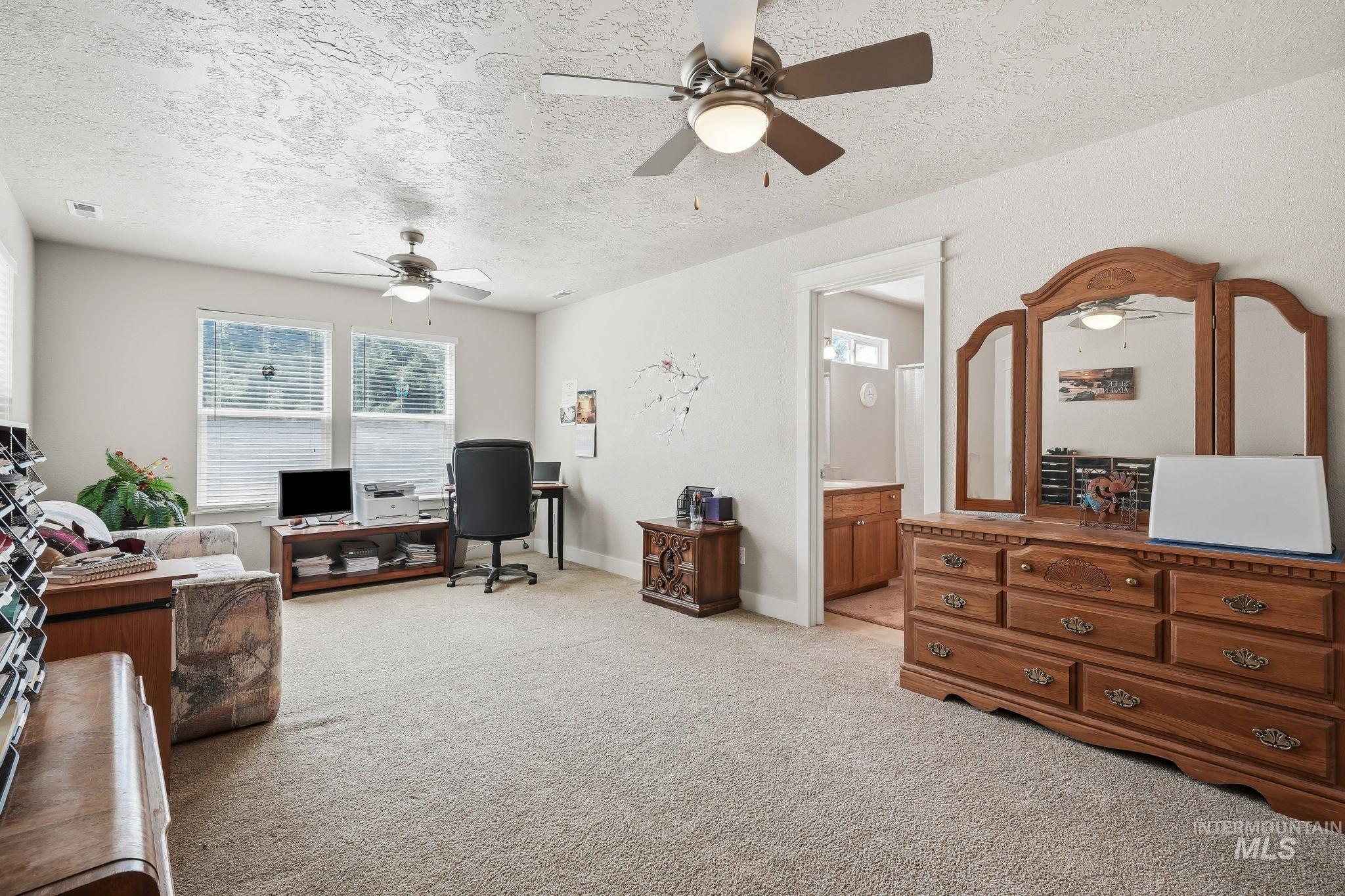 5403 S Pegasus, Boise, Idaho 83716, 5 Bedrooms, 3.5 Bathrooms, Residential For Sale, Price $725,000,MLS 98991623