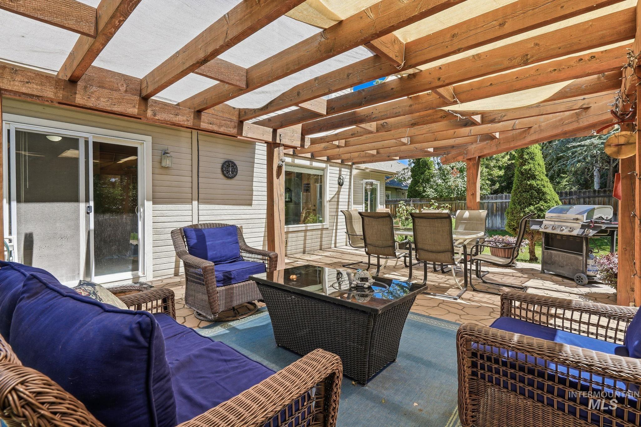 5403 S Pegasus, Boise, Idaho 83716, 5 Bedrooms, 3.5 Bathrooms, Residential For Sale, Price $725,000,MLS 98991623