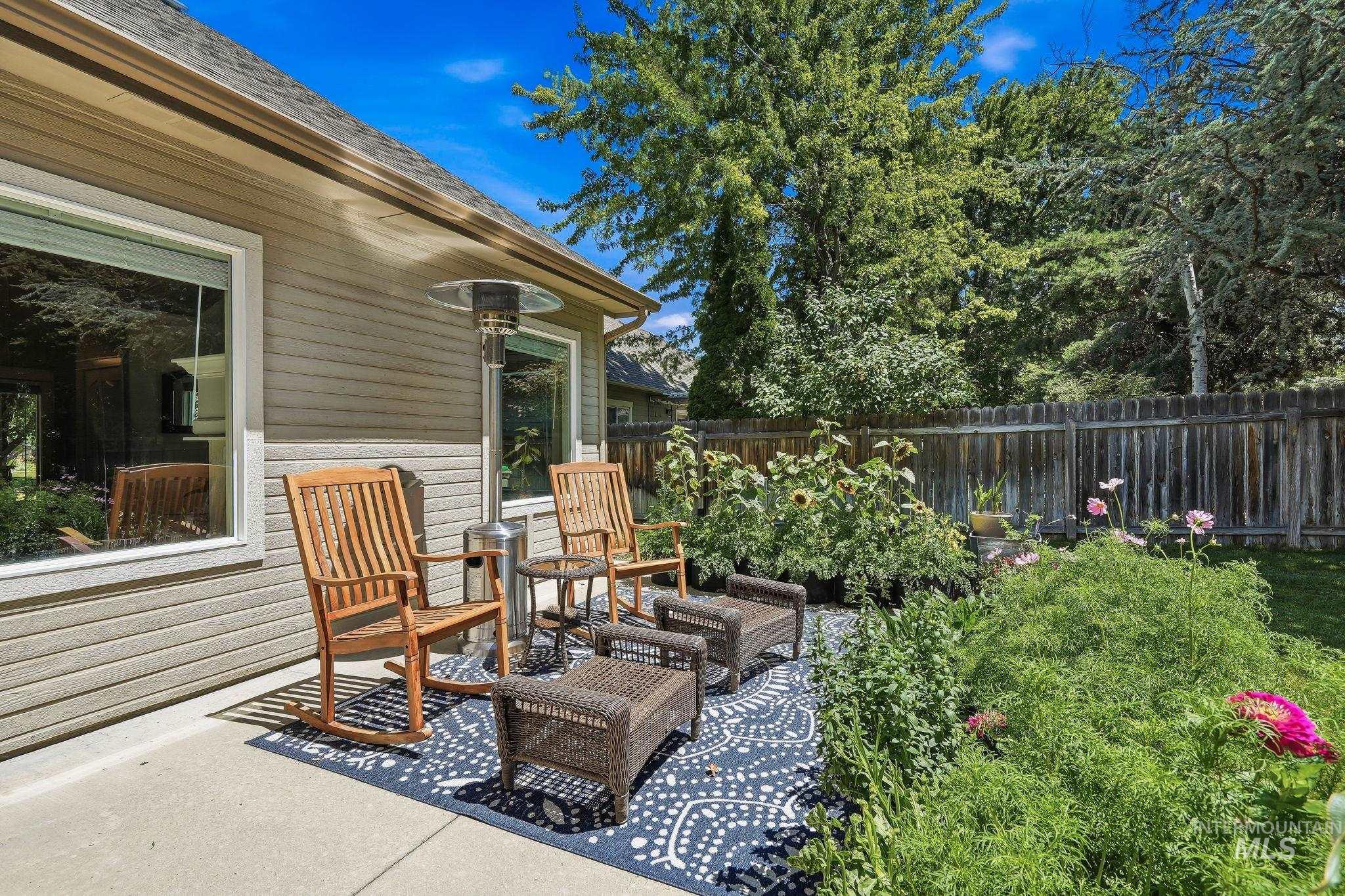 5403 S Pegasus, Boise, Idaho 83716, 5 Bedrooms, 3.5 Bathrooms, Residential For Sale, Price $725,000,MLS 98991623