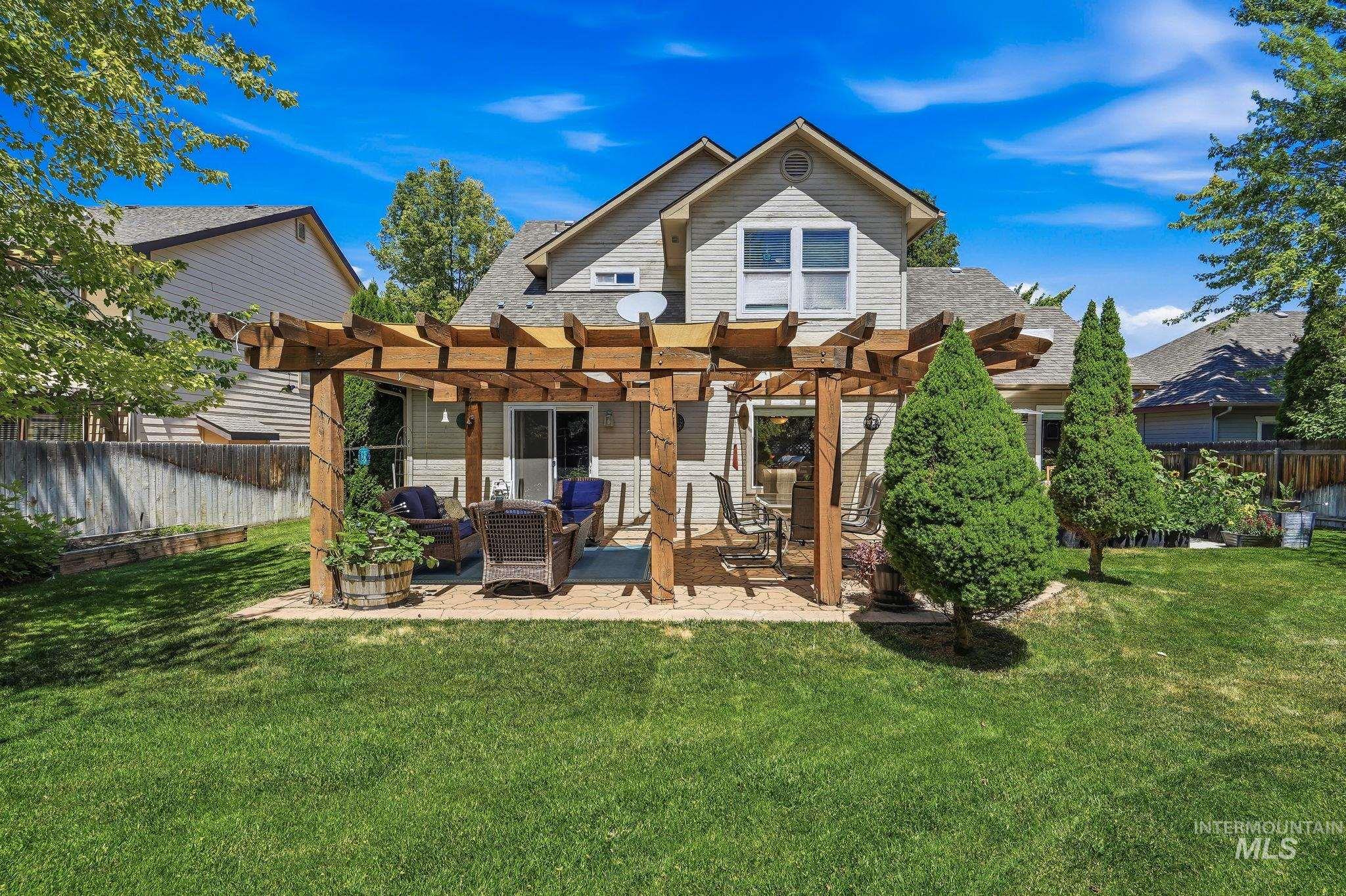 5403 S Pegasus, Boise, Idaho 83716, 5 Bedrooms, 3.5 Bathrooms, Residential For Sale, Price $725,000,MLS 98991623