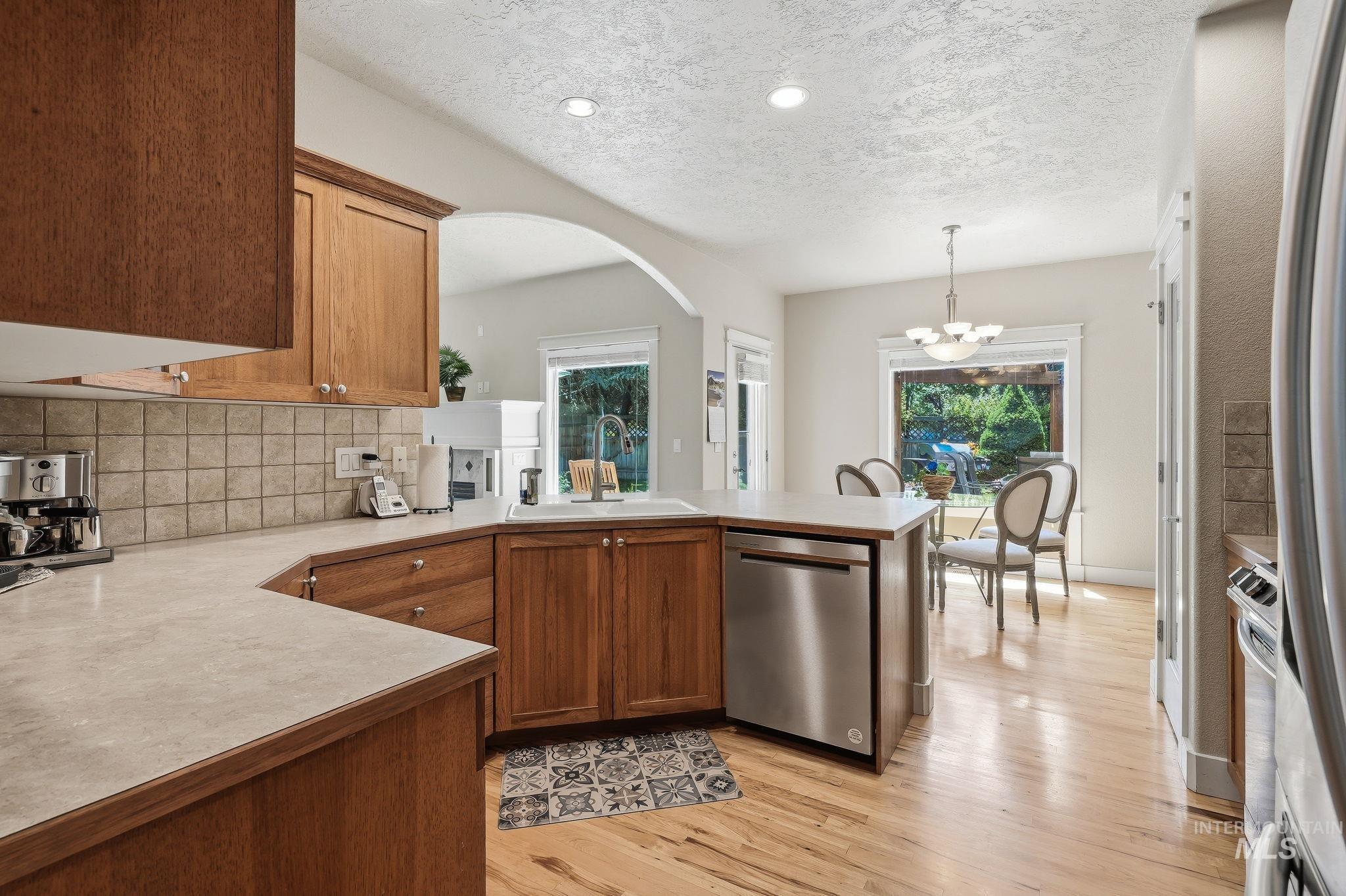 5403 S Pegasus, Boise, Idaho 83716, 5 Bedrooms, 3.5 Bathrooms, Residential For Sale, Price $725,000,MLS 98991623