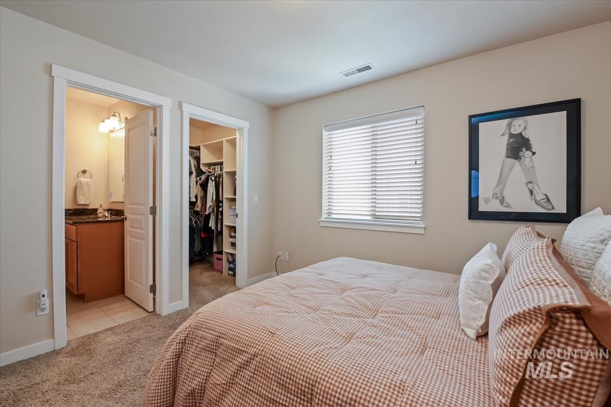 8695 W Pine Valley Ln, Boise, Idaho 83709, 3 Bedrooms, 2.5 Bathrooms, Residential For Sale, Price $345,950,MLS 98991624