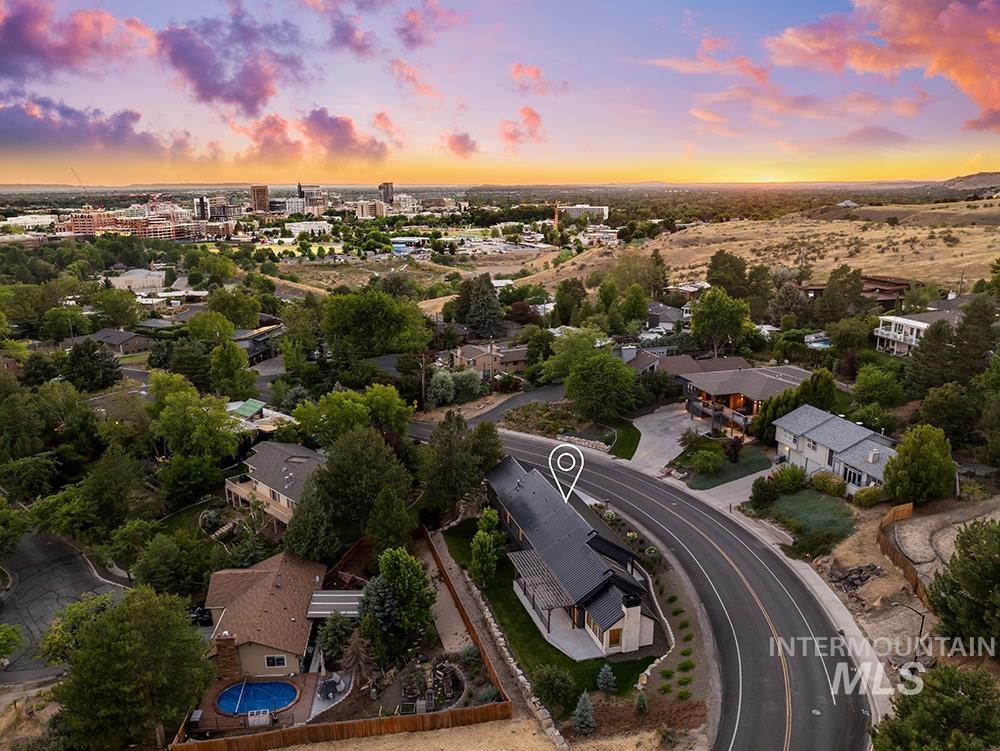1211 E Shaw Mountain Rd, Boise, Idaho 83712, 3 Bedrooms, 3.5 Bathrooms, Residential For Sale, Price $1,299,000, 98991625