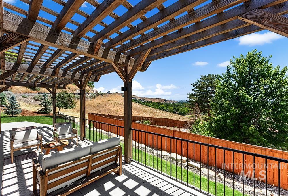 1211 E Shaw Mountain Rd, Boise, Idaho 83712, 3 Bedrooms, 3.5 Bathrooms, Residential For Sale, Price $1,299,000, 98991625