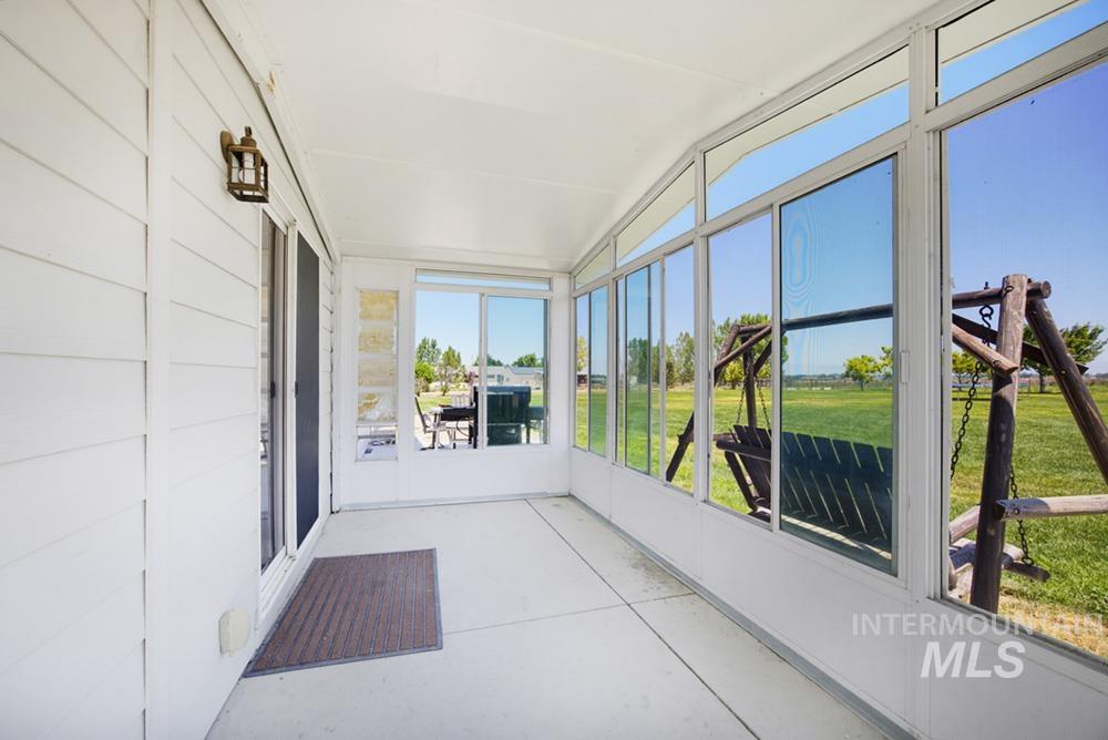 8104 S Happy Valley Rd, Kuna, Idaho 83634, 4 Bedrooms, 2.5 Bathrooms, Residential For Sale, Price $648,000,MLS 98991626