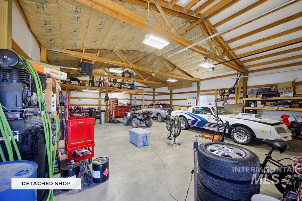 8104 S Happy Valley Rd, Kuna, Idaho 83634, 4 Bedrooms, 2.5 Bathrooms, Residential For Sale, Price $648,000,MLS 98991626