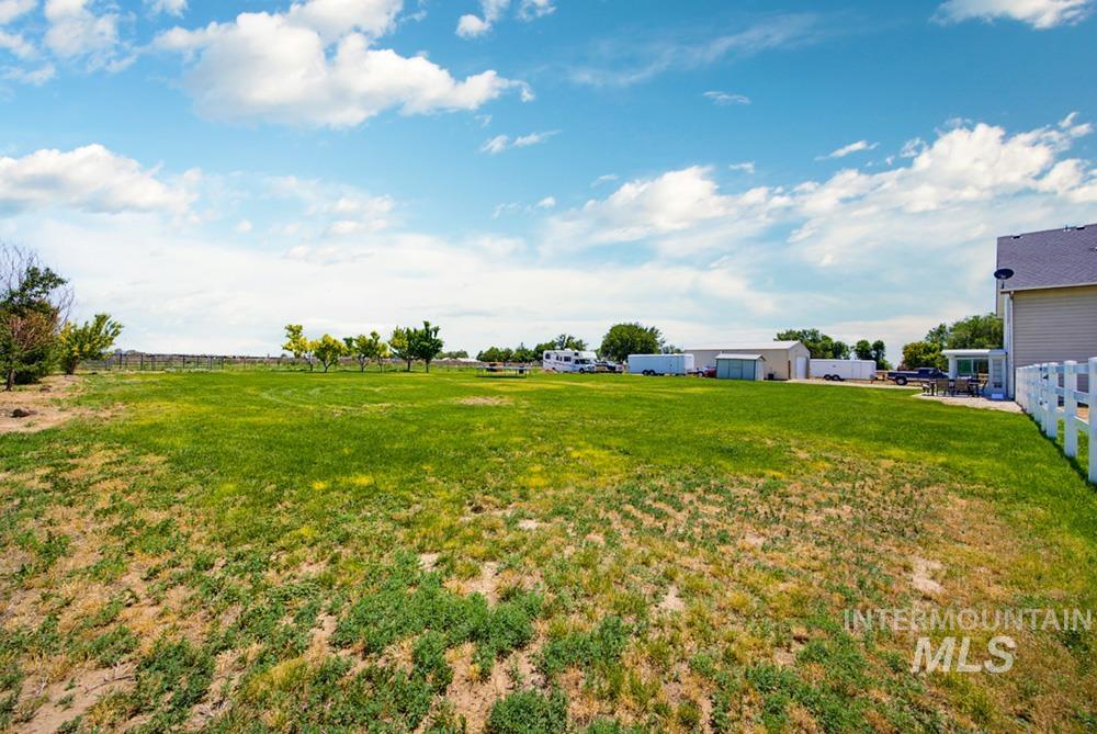 8104 S Happy Valley Rd, Kuna, Idaho 83634, 4 Bedrooms, 2.5 Bathrooms, Residential For Sale, Price $648,000,MLS 98991626