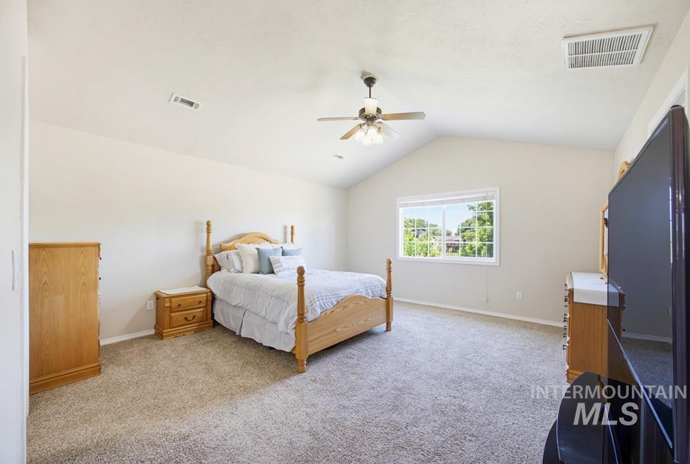 8104 S Happy Valley Rd, Kuna, Idaho 83634, 4 Bedrooms, 2.5 Bathrooms, Residential For Sale, Price $648,000,MLS 98991626