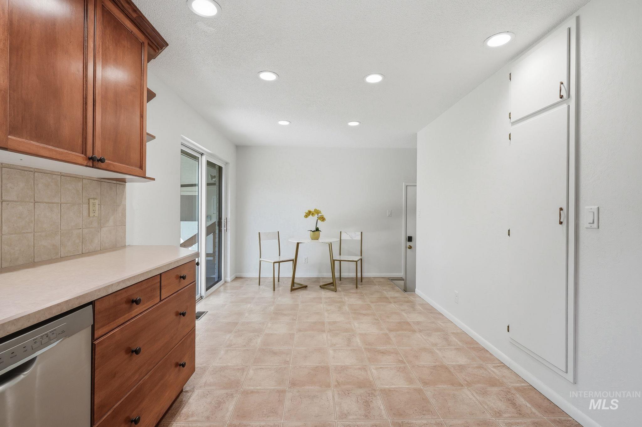3513 W Normandie Drive, Boise, Idaho 83705, 5 Bedrooms, 2 Bathrooms, Residential For Sale, Price $499,900,MLS 98991627