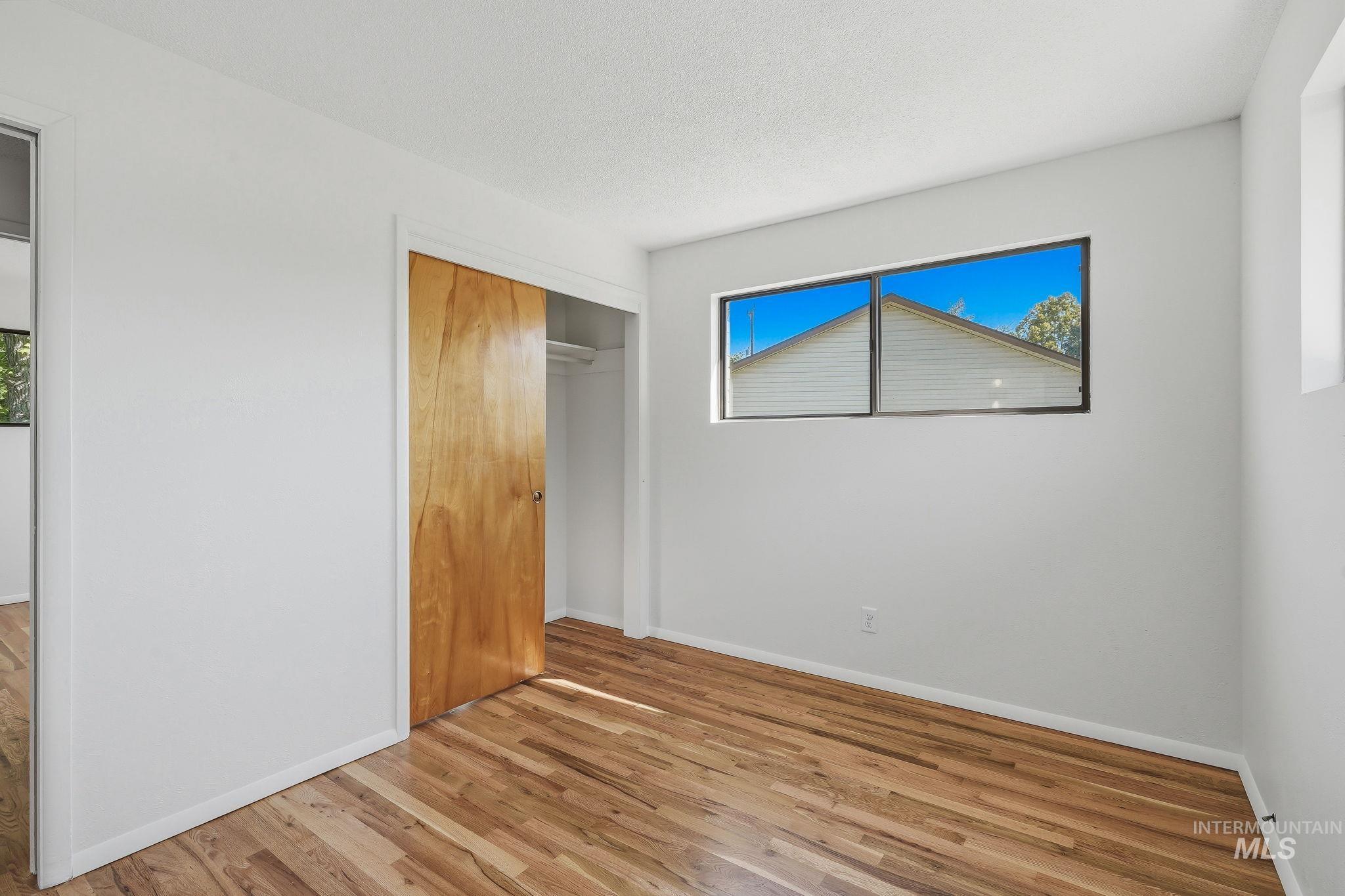 3513 W Normandie Drive, Boise, Idaho 83705, 5 Bedrooms, 2 Bathrooms, Residential For Sale, Price $499,900,MLS 98991627