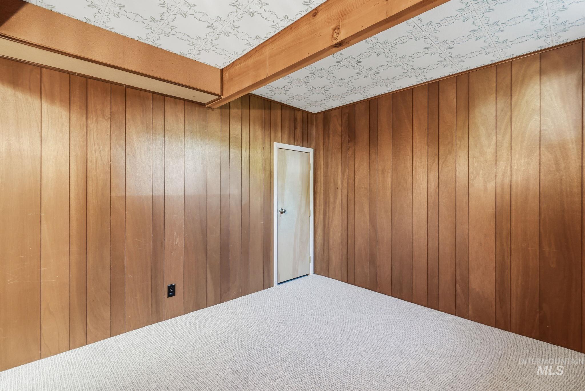 3513 W Normandie Drive, Boise, Idaho 83705, 5 Bedrooms, 2 Bathrooms, Residential For Sale, Price $499,900,MLS 98991627
