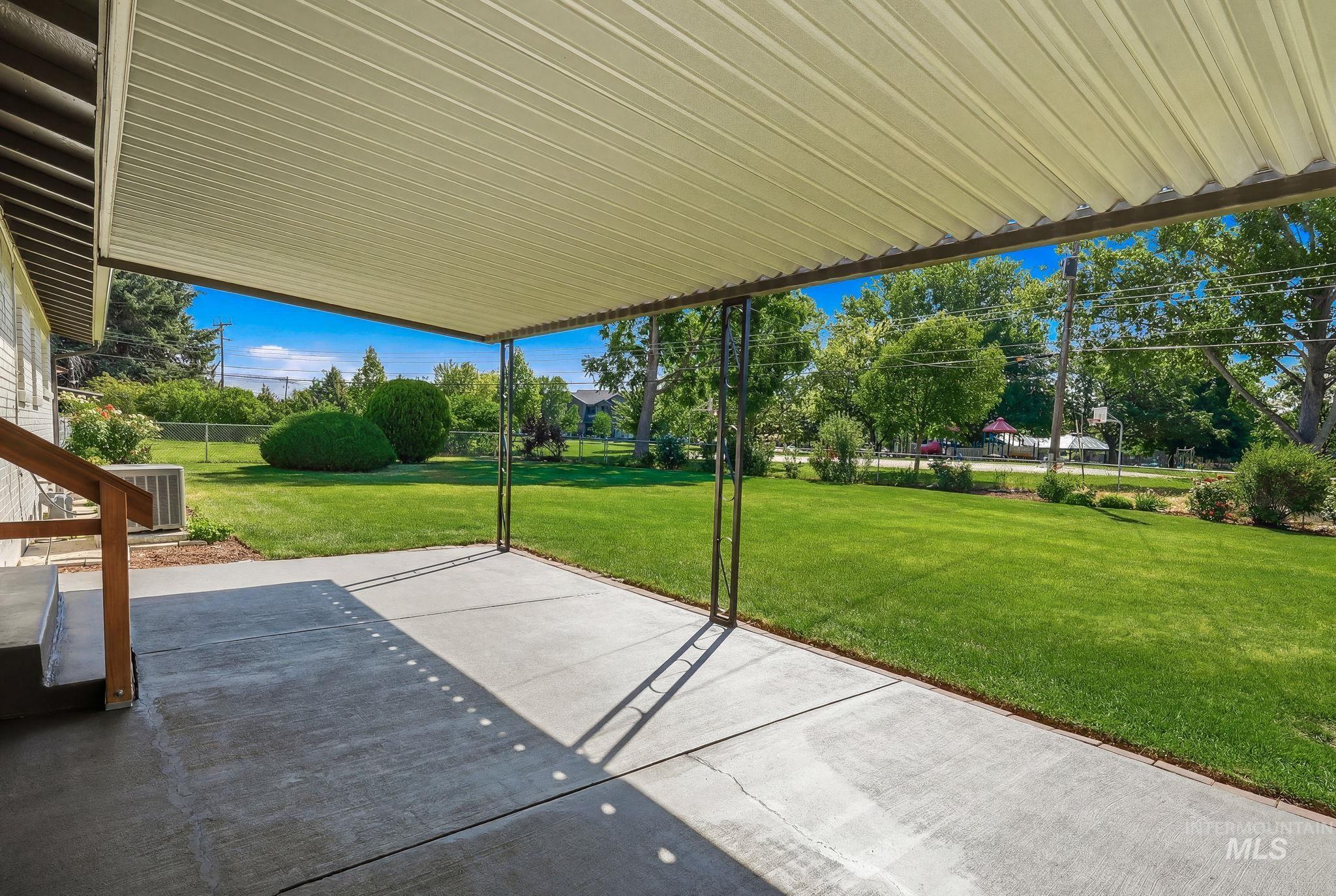 3513 W Normandie Drive, Boise, Idaho 83705, 5 Bedrooms, 2 Bathrooms, Residential For Sale, Price $499,900,MLS 98991627