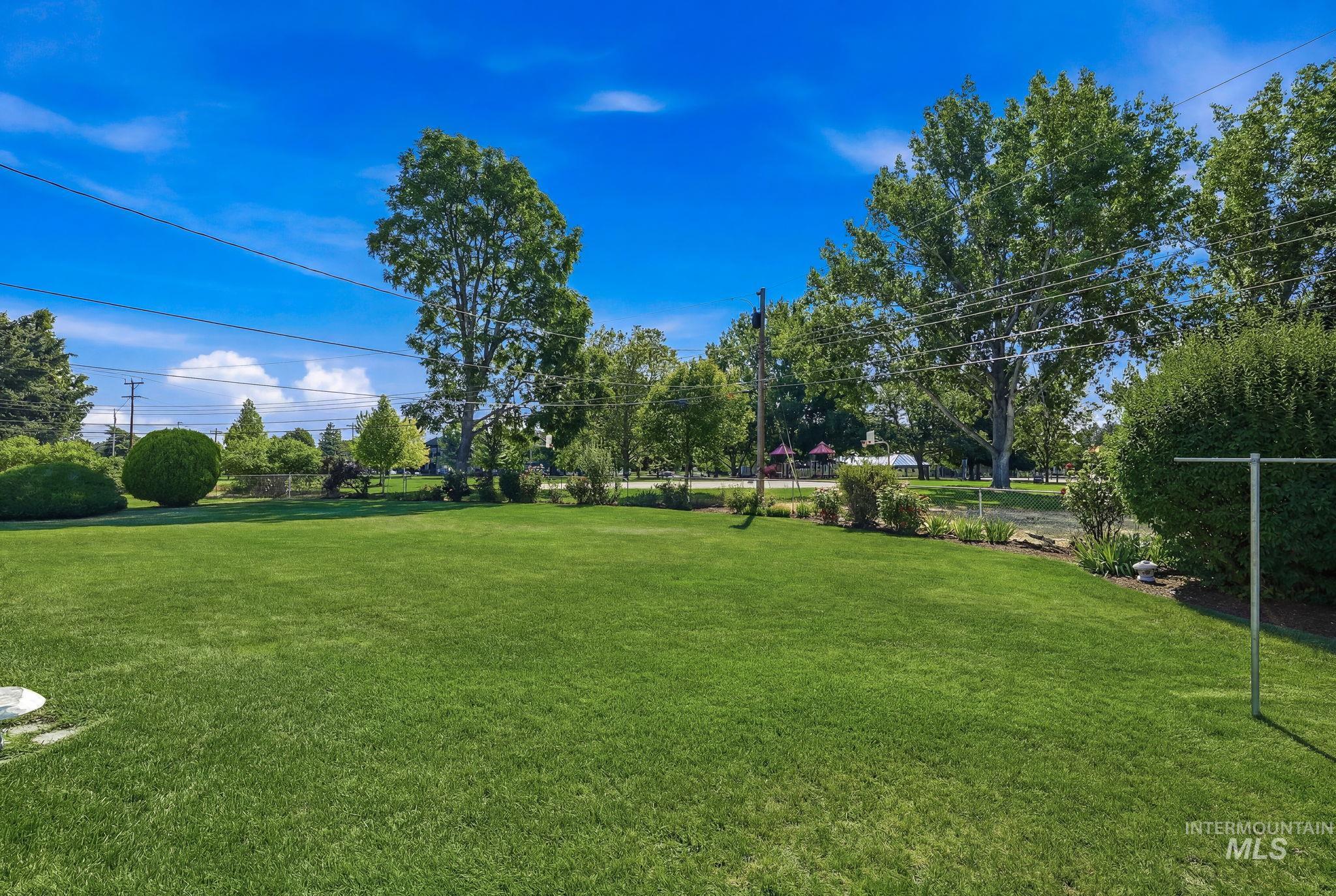3513 W Normandie Drive, Boise, Idaho 83705, 5 Bedrooms, 2 Bathrooms, Residential For Sale, Price $499,900,MLS 98991627