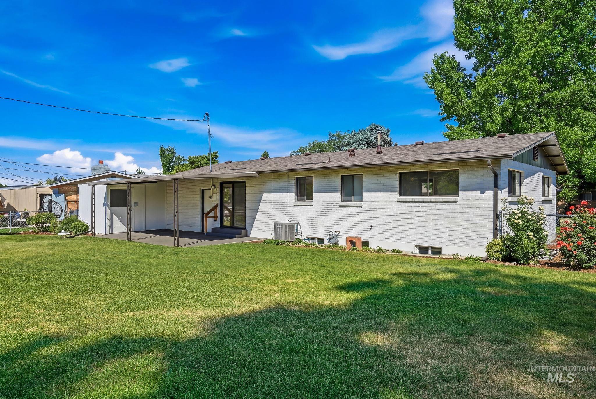 3513 W Normandie Drive, Boise, Idaho 83705, 5 Bedrooms, 2 Bathrooms, Residential For Sale, Price $499,900,MLS 98991627