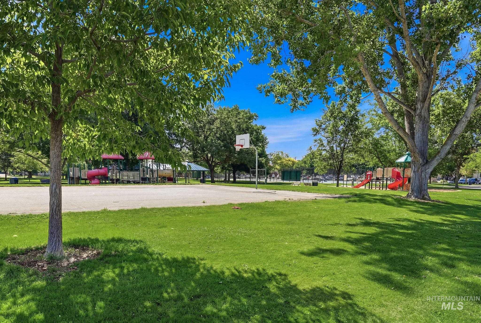 3513 W Normandie Drive, Boise, Idaho 83705, 5 Bedrooms, 2 Bathrooms, Residential For Sale, Price $499,900,MLS 98991627