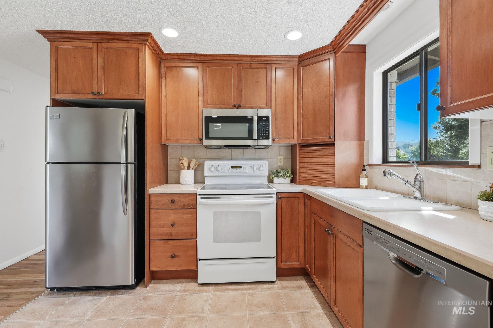 3513 W Normandie Drive, Boise, Idaho 83705, 5 Bedrooms, 2 Bathrooms, Residential For Sale, Price $499,900,MLS 98991627