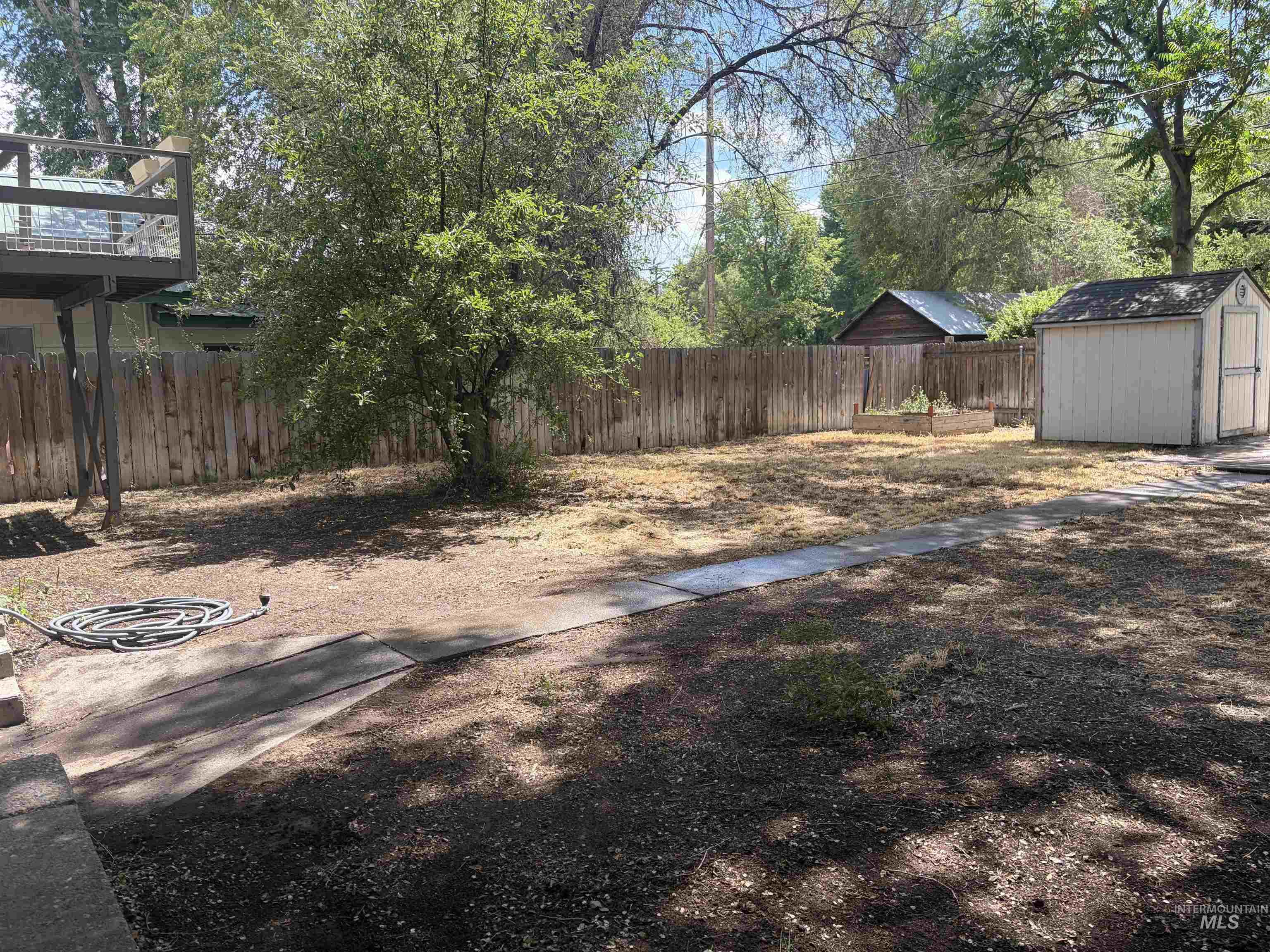 385 S 5th East, Mountain Home, Idaho 83647, 4 Bedrooms, 2 Bathrooms, Residential For Sale, Price $355,000,MLS 98991629