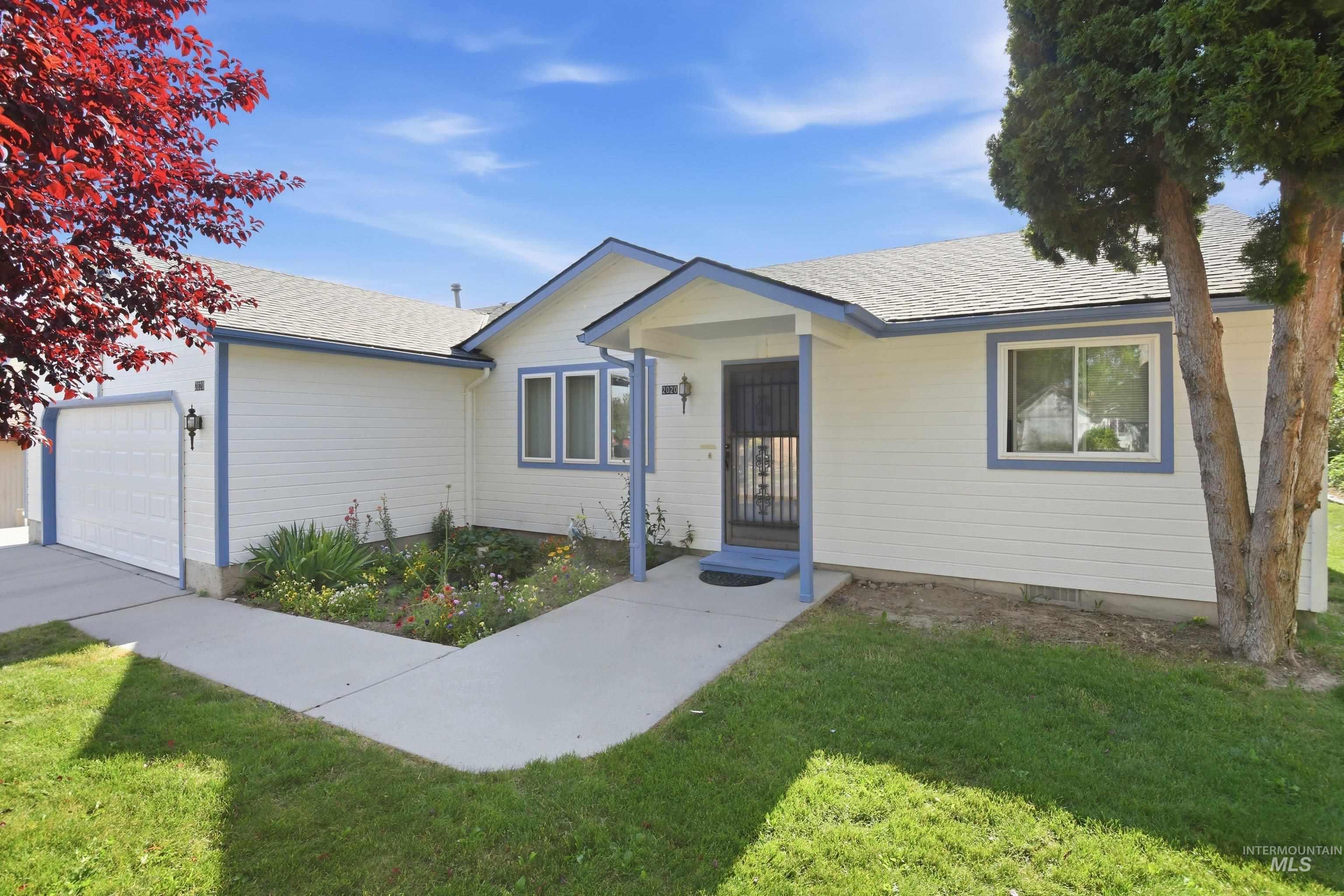 2020 S Juniper Street, Nampa, Idaho 83686, 3 Bedrooms, 2 Bathrooms, Residential For Sale, Price $369,900,MLS 98991630