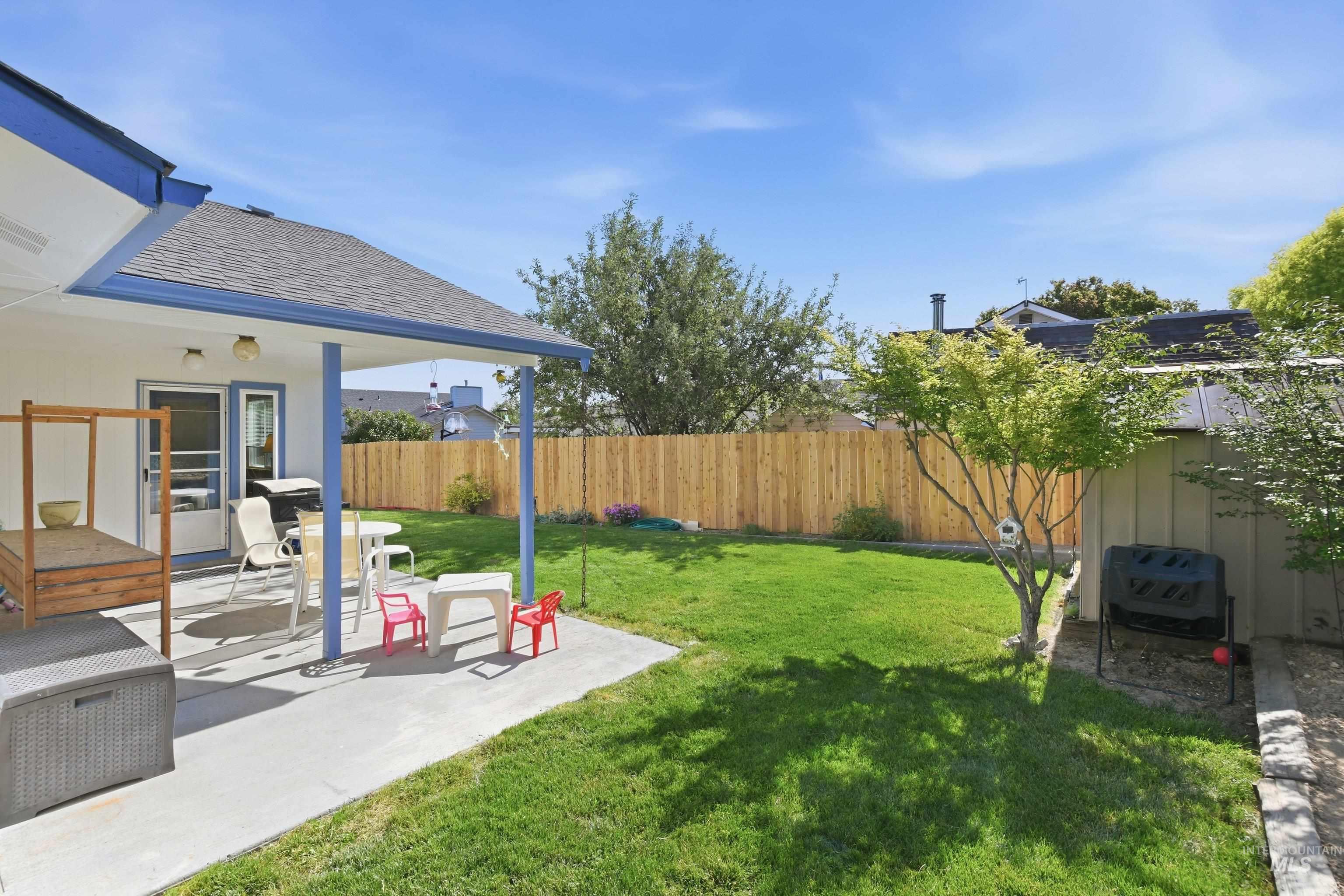 2020 S Juniper Street, Nampa, Idaho 83686, 3 Bedrooms, 2 Bathrooms, Residential For Sale, Price $369,900,MLS 98991630