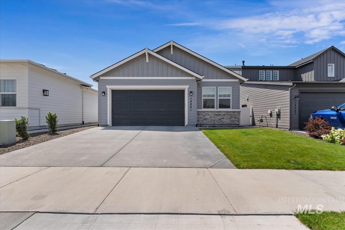 14661 Wing Spread Dr, Caldwell, Idaho 83607, 3 Bedrooms, 2 Bathrooms, Residential For Sale, Price $369,000,MLS 98991632