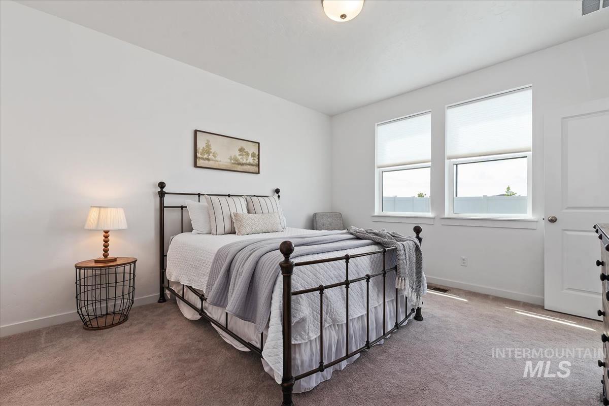 14661 Wing Spread Dr, Caldwell, Idaho 83607, 3 Bedrooms, 2 Bathrooms, Residential For Sale, Price $369,000,MLS 98991632