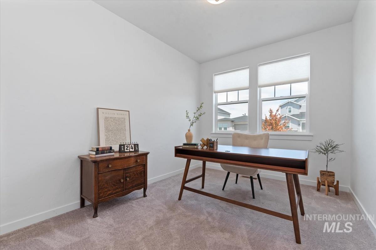 14661 Wing Spread Dr, Caldwell, Idaho 83607, 3 Bedrooms, 2 Bathrooms, Residential For Sale, Price $369,000,MLS 98991632